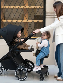 Soporte Patineta y Asiento Universal Carestino para Cochecito